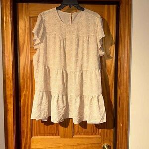 Cream Tiered Short Sleeve Dress